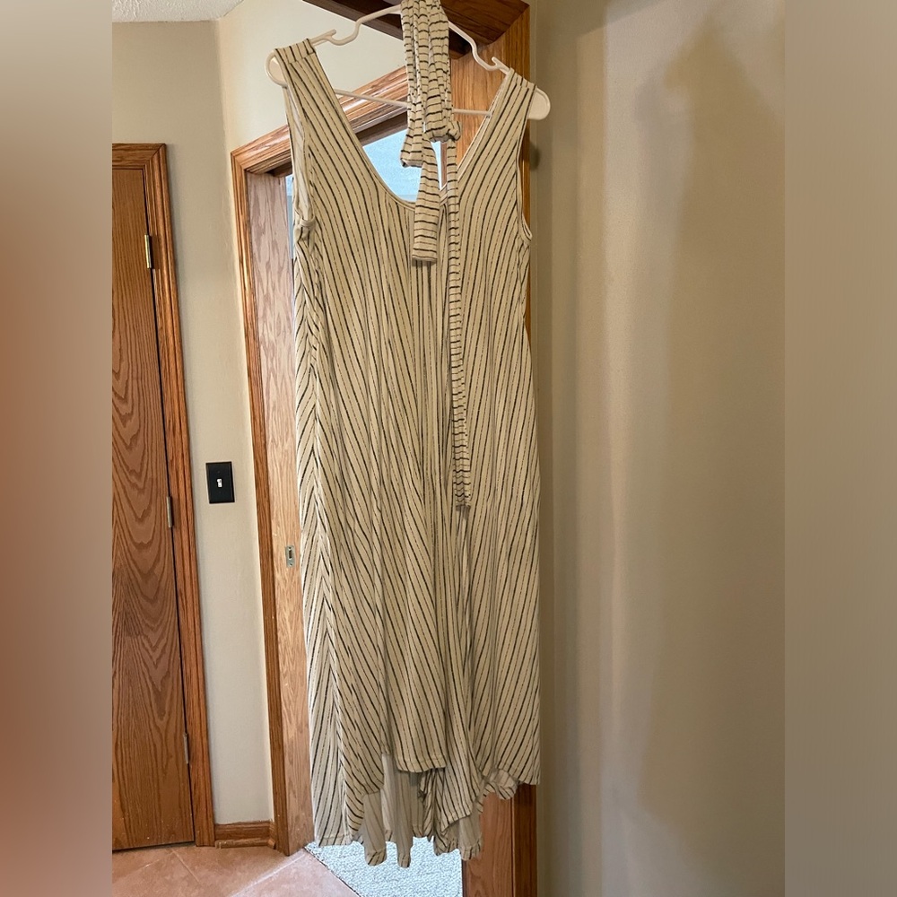 OS latched mama romper